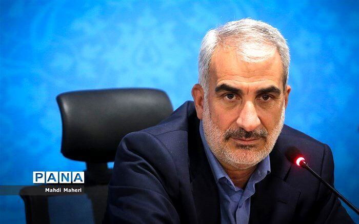 ۹۷۰‌هزار نیروی رسمی و پیمانی در آموزش و پرورش حضور دارند