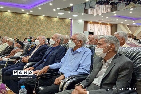 همایش فرهنگیان پیشکسوت کاشمردر هفته معلم
