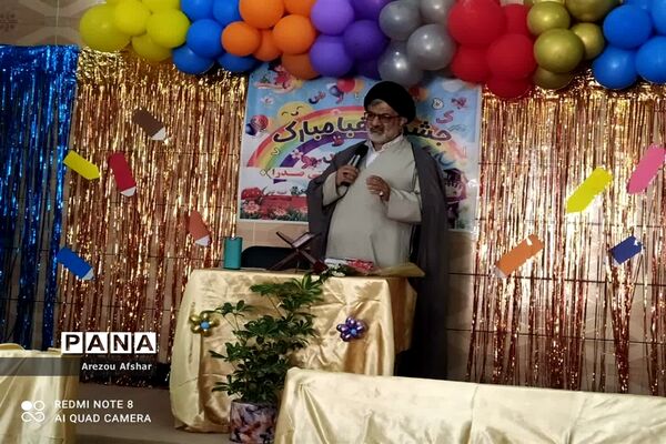 برگزاری جشن الفبا در مدارس دخترانه شهر بندرامام خمینی (ره)