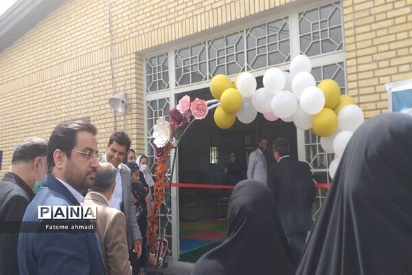 بازارچه موقت دست‌سازه‌های اولیای کارآفرین در پاکدشت