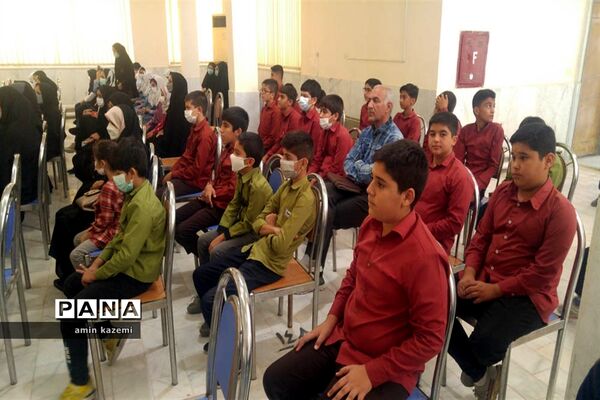 برپایی نمایشگاه دست‌سازه‌های مدارس تمدن‌سازان در داراب