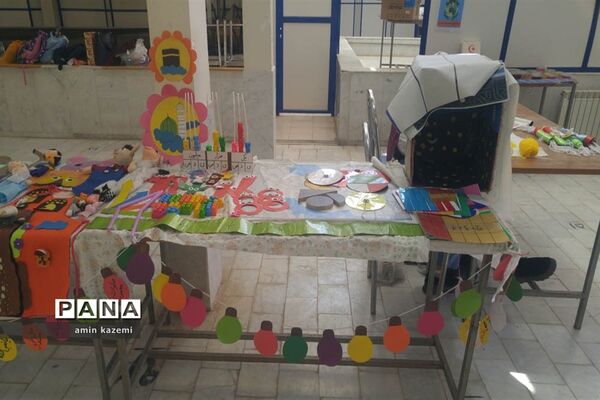 برپایی نمایشگاه دست‌سازه‌های مدارس تمدن‌سازان در داراب
