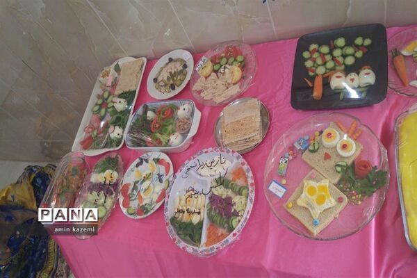 برپایی نمایشگاه هفته سلامت در دبستان مصلح داراب