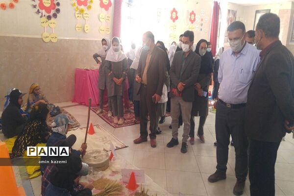 برپایی نمایشگاه هفته سلامت در دبستان مصلح داراب