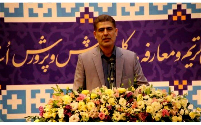 فرهنگیان باید مطالبات خود را به صورت تربیتی مطرح کنند