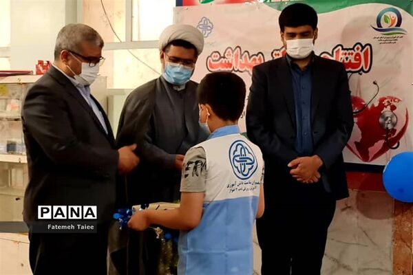 افتتاح اتاق بهداشت در مدرسه حاج فاخر حیدری زاده ناحیه ۲ اهواز