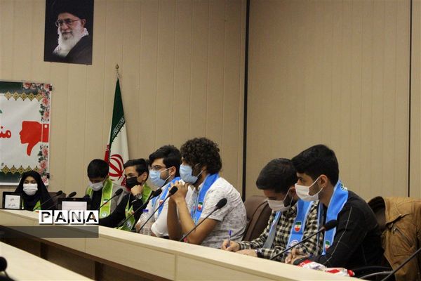 برگزاری مرحله نهایی مناظرات دانش‌آموزی در البرز