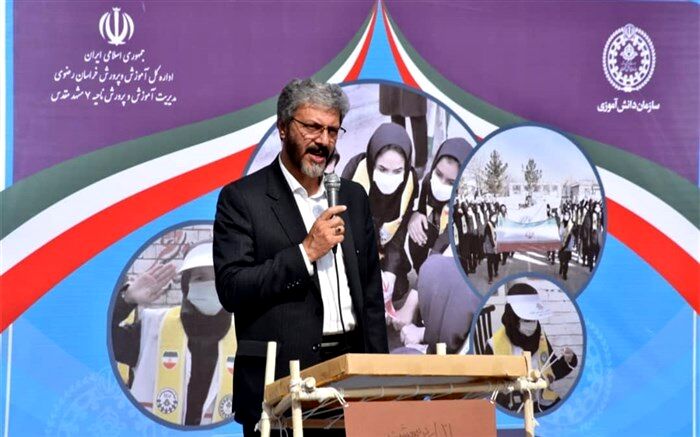 امروز وظیفه سازمان دانش‌آموزی مهارت‌آموزی به دانش‌آموزان است