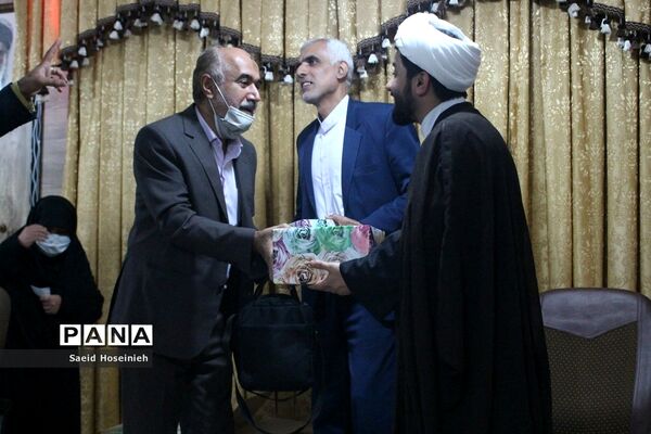نشست هم‌اندیشی معاونان پرورشی ناحیه 3 قم