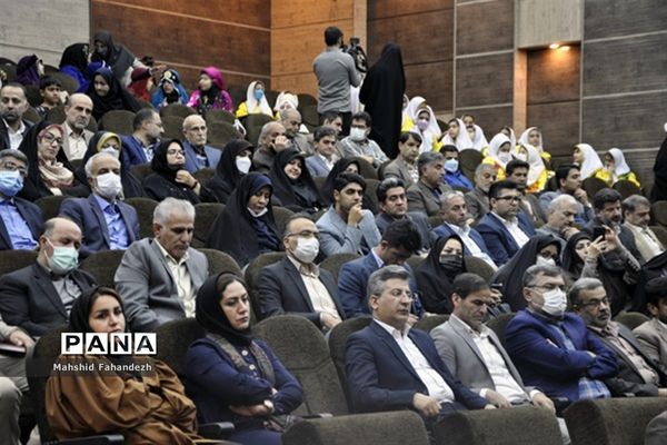 آیین معرفی طرح استانی گلستان‌خوانی در شیراز