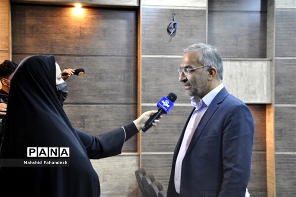 آیین معرفی طرح استانی گلستان‌خوانی در شیراز