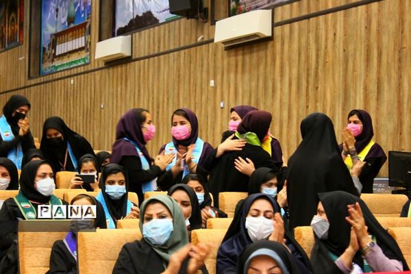 برگزاری اختتامیه دومین دوره مسابقات مناظره دانش‌آموزی استان فارس