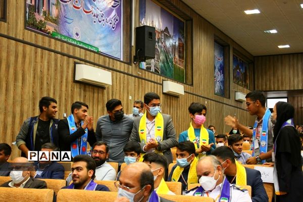 برگزاری اختتامیه دومین دوره مسابقات مناظره دانش‌آموزی استان فارس