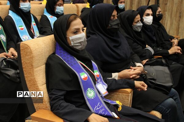 برگزاری مرحله نهایی دومین دوره مسابقات مناظره دانش‌آموزی دختران استان فارس