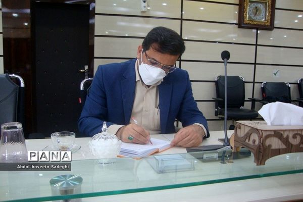 نشست هم‌اندیشی مدیران مدارس بوشهر