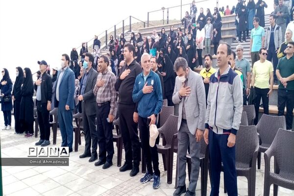 همایش پیاده‌روی همکاران تربیت‌بدنی نواحی هفت‌گانه مشهد و تبادکان