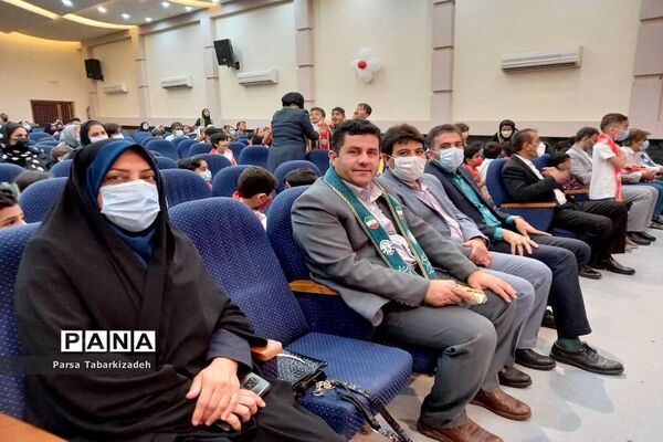 جشن سالروز تاسیس سازمان دانش‌آموزی در بوشهر