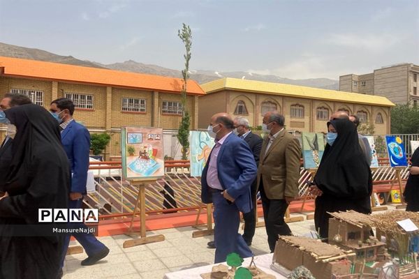 برگزاری نمایشگاه « سلامت ما، سلامت سیاره ما » در منطقه 1