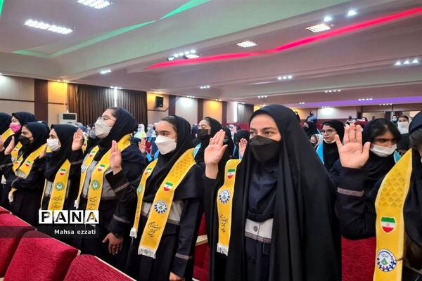 جشن سالروز تاسیس سازمان دانش‌آموزی در منطقه ۱۳ تهران