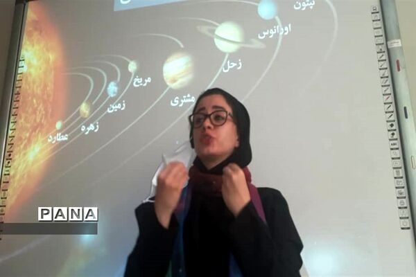 رصد دانش‌آموزان مدرسه استثنایی سروش از سیارات منظومه شمسی