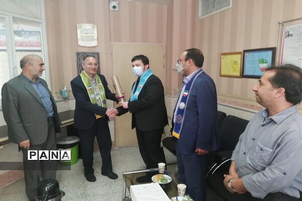 تقدیر از مربیان پیشتاز نمونه استان قم
