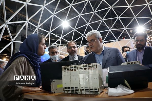 نمایشگاه نوآوری صادراتی ایران ساخت