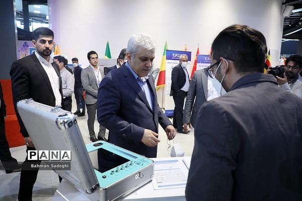 نمایشگاه نوآوری صادراتی ایران ساخت