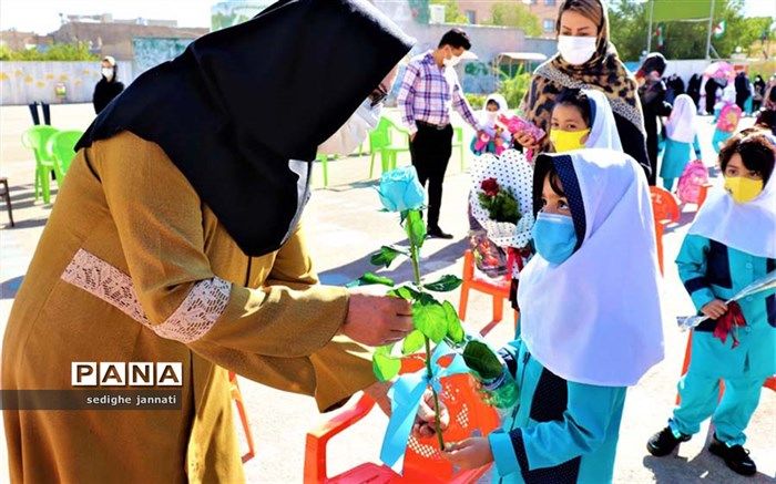 «ریشه» فیلمی در خصوص یادآوری جایگاه والای معلم