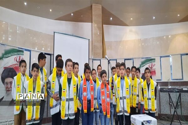 جشن بزرگ سپاس معلم شهرستان فریدونشهر در تالار شهروند