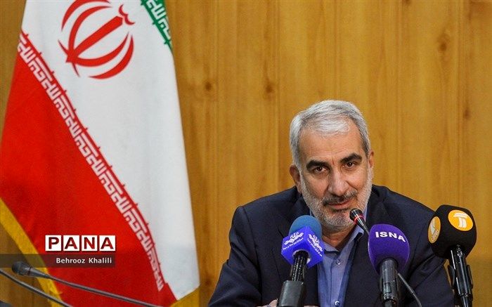 نوری: پژوهشسراها به خانه‌های خلاق تبدیل شوند