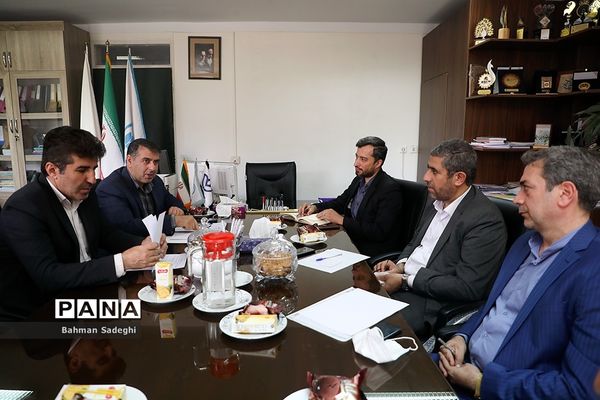 جلسه شورای هماهنگی تشکل‌های دانش‌آموزی
