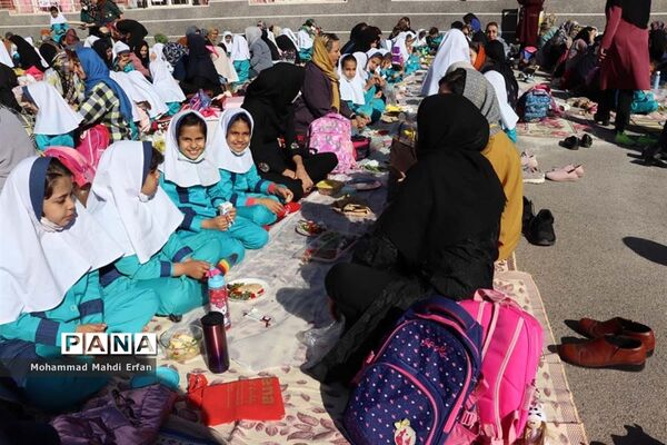 پیاده‌روی و صبحانه سالم در مدارس آباده