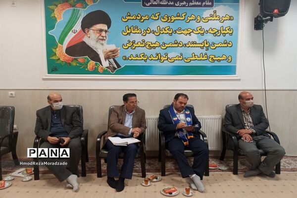 گردهمایی نماینده تشکل‌های دانش‌آموزی در دفتر امام جمعه کاشمر