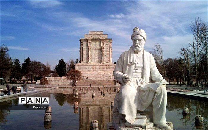 شاهنامه‌خوانی دانش‌آموز ناحیه ۲ اهواز در سالروز بزرگداشت حکیم ابوالقاسم فردوسی/ فیلم