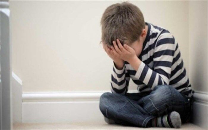 چرا احساس بی‌ارزشی می‌کنیم