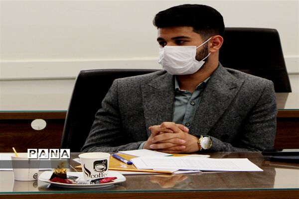 برگزاری مرحله فینال مسابقات مناظره دانش‌آموزی در اصفهان