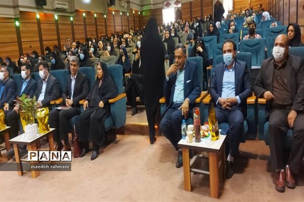 جشنواره اختتامیه طرح‌های آموزش ابتدایی ناحیه دو شهرری
