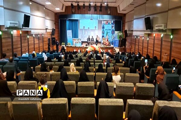 جشنواره اختتامیه طرح‌های آموزش ابتدایی ناحیه دو شهرری