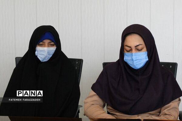 تقدیر از مربیان پیشتاز منطقه فشافویه
