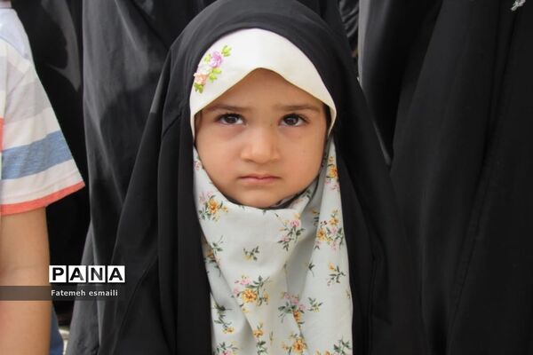 اجتماع دهه نودی‌ها در بوستان ولایت ساری