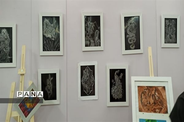 برگزاری نمایشگاه آثار و ابتکارات دانش‌آموزان مدارس سما همدان