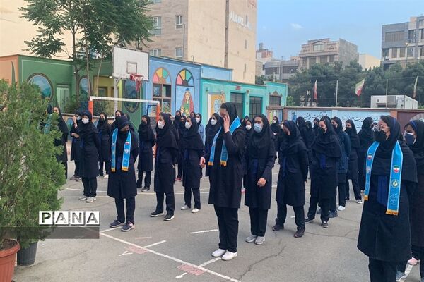 برگزاری اردوی آموزشی پیشتازان دبیرستان قلم چی ناحیه 3 کرج