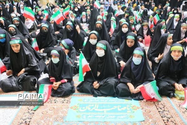 اجرای سرود سلام فرمانده در مسجد مقدس جمکران-1
