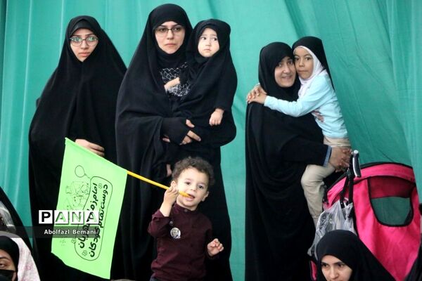 اجرای سرود سلام فرمانده در مسجد مقدس جمکران-3