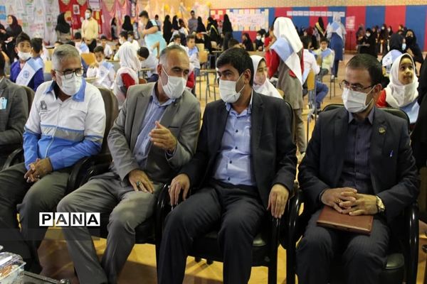 آیین تقدیر از مراقبین و سفیران سلامت دانش‌آموزی در حمیدیه