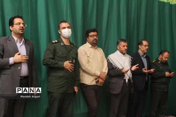 اجرای سرود 1400 نفری سلام فرمانده دانش آموزان در مسجد جمکران-4