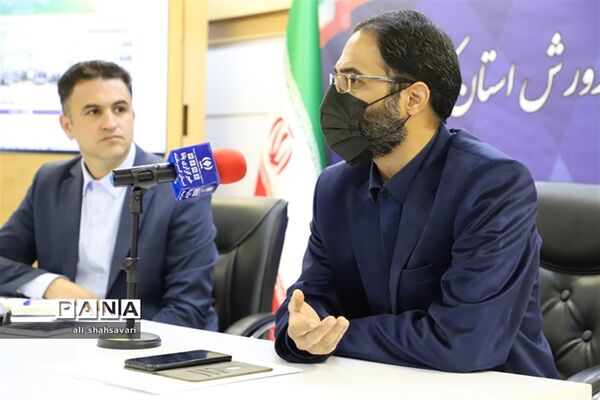 نشست کارشناسان حوزه اطلاع‌رسانی و روابط عمومی با حضور مدیرکل آموزش و پرورش کرمانشاه
