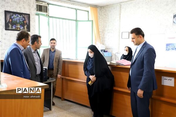 بازدید مدیرکل آموزش و پرورش از آموزش و پرورش ناحیه3 کرمانشاه