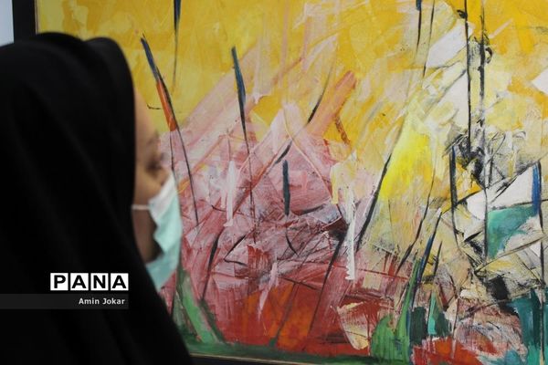 نمایشگاه آثار استاد گلشن قربانی‌نژاد و جمعی از هنرآموزان فارس