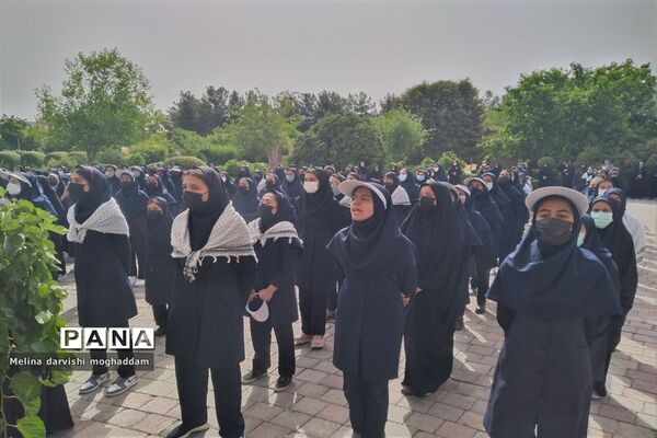 همنوایی سرود سلام فرمانده در تربت جام